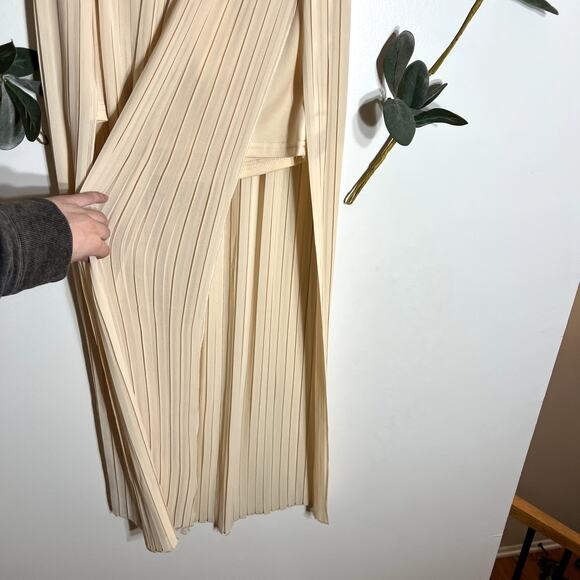 NWT Lush Cream Pleated Maxi Skirt LAST CALL - Picture 3 of 7